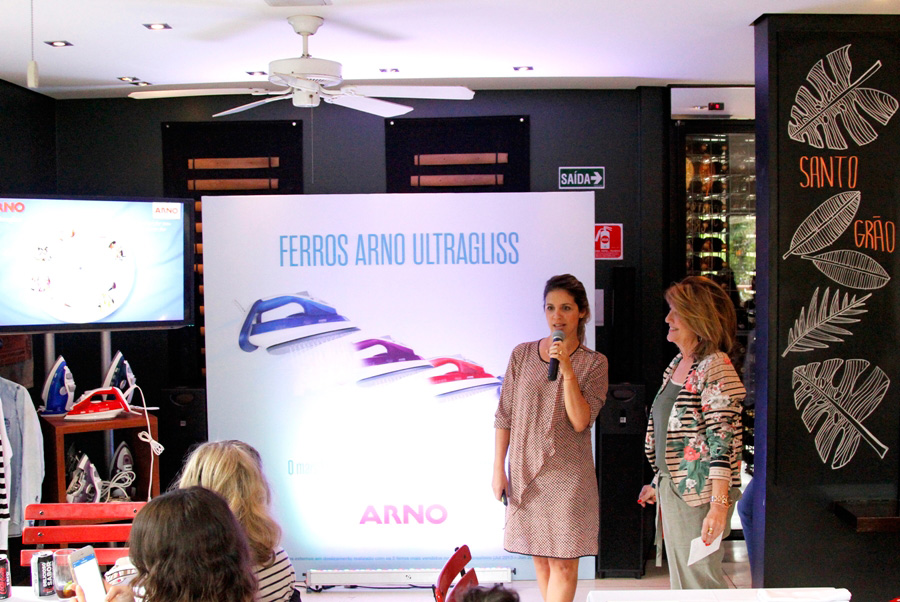 Ferro a Vapor Ultragliss - Arno Ferro a Vapor Ultragliss - Arno