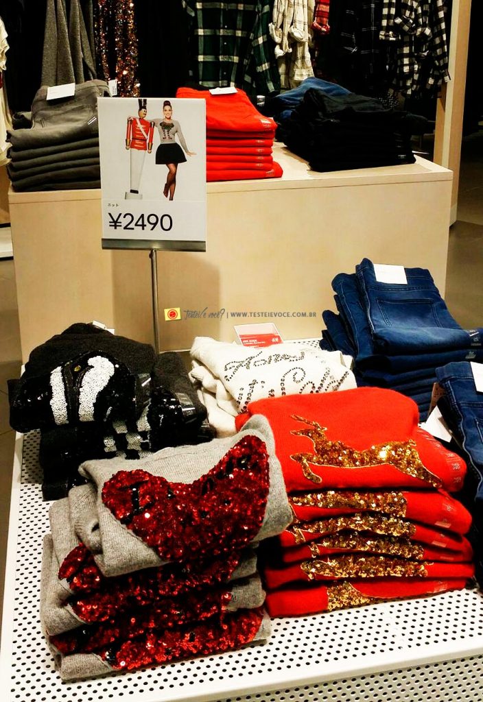 Katy Perry na campanha de Natal das lojas H&M Katy Perry na campanha de Natal das lojas H&M